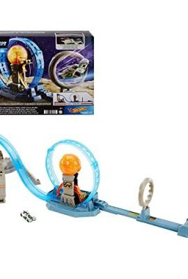 Hot Wheels Character Cars Buzz Lightyear Hyper Loop Challenge Playset, Giocattolo per Bambini 3+ Anni, HGP90