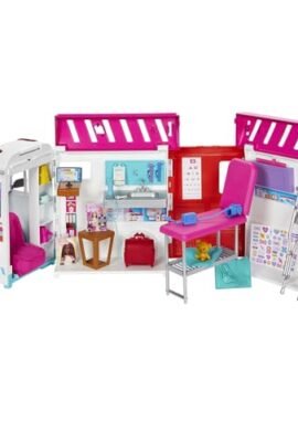 Barbie - Playset Ambulanza, veicolo di primo soccorso con luci, suoni e 20+ accessori, giocattolo per bambini, 3+ anni, HKT79